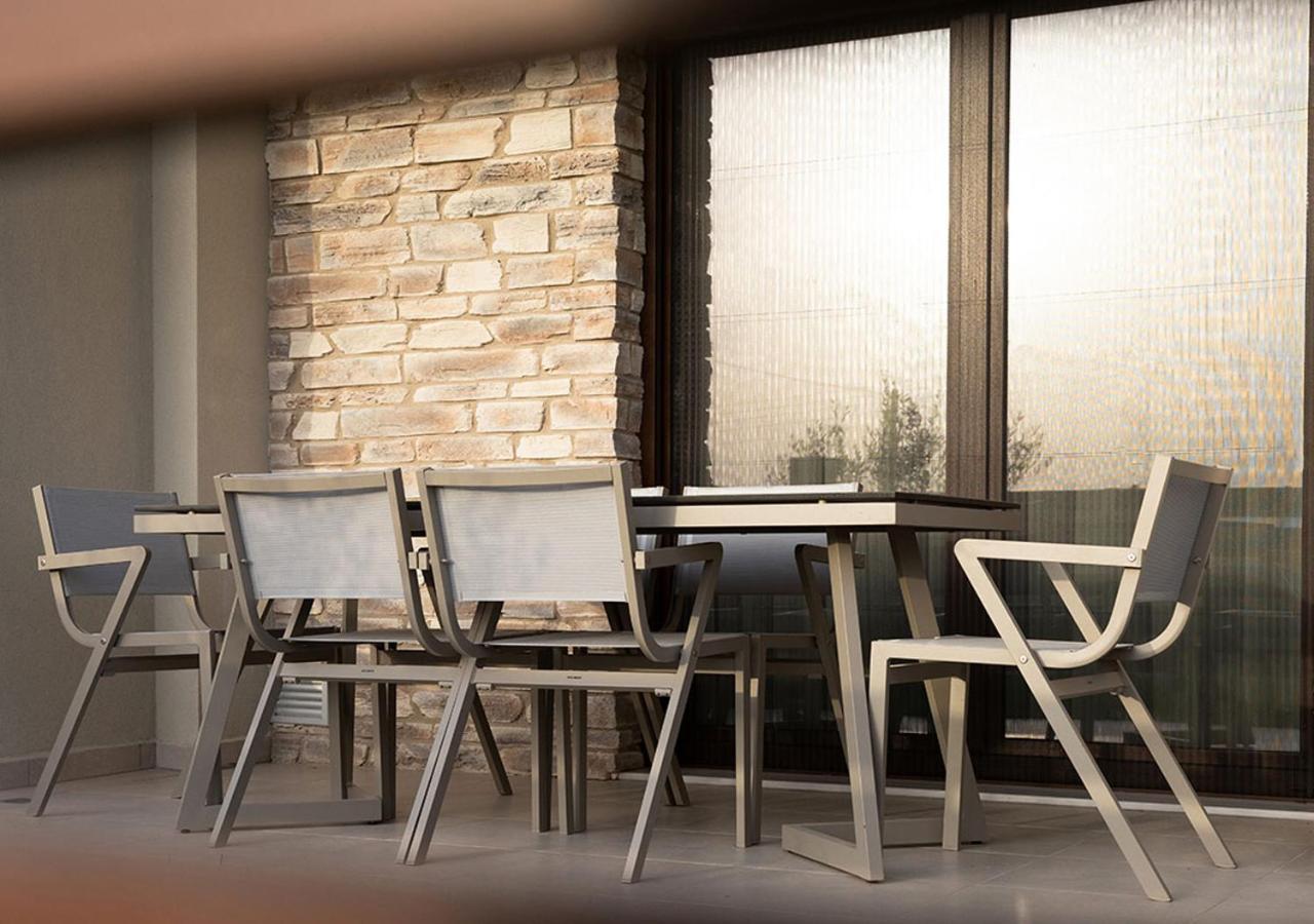Olive Boutique Villas Larissa Bagian luar foto